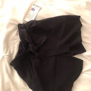 Lululemon Noir Short 5.5”